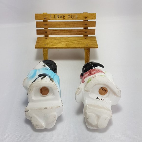 Vintage JAPAN Salt and Pepper Kissing Couple on Bench 1950s Retro Collectible - Picture 10 of 15